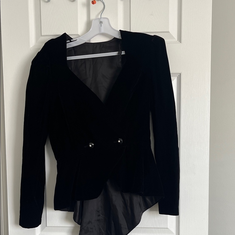 Elegant Black Velvet Women's Jacket